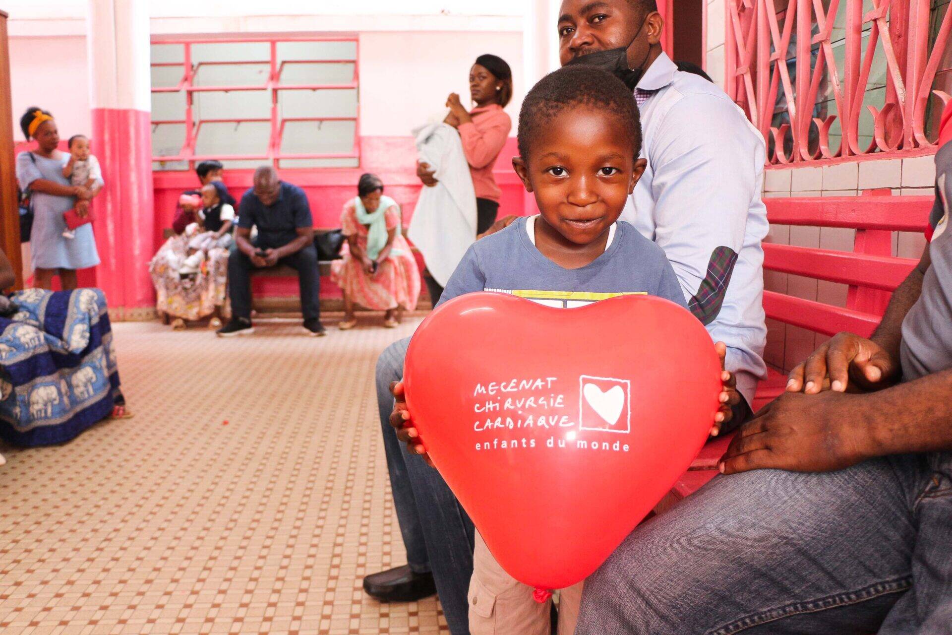 mecenat-chirurgie-cardiaque-mission-humanitaire-cameroun-yaounde-1.jpg